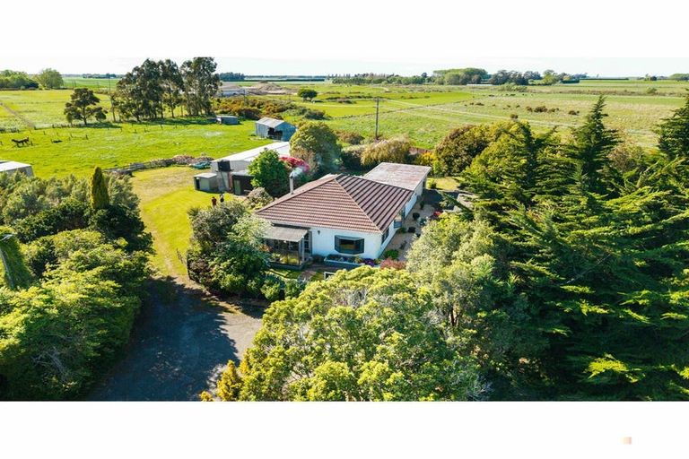Photo of property in 1 James Street, Waimate, 7980