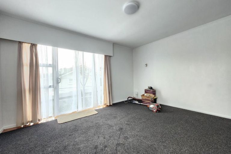 Photo of property in 30b Truscott Avenue, Johnsonville, Wellington, 6037