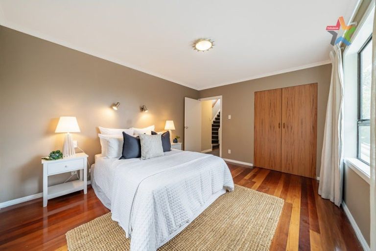 Photo of property in 12 Montgomery Avenue, Karori, Wellington, 6012