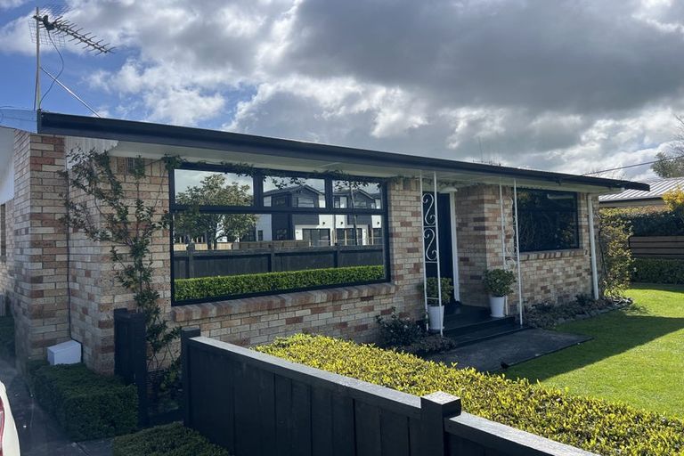 Photo of property in 1 Ngaere Avenue, Chartwell, Hamilton, 3210