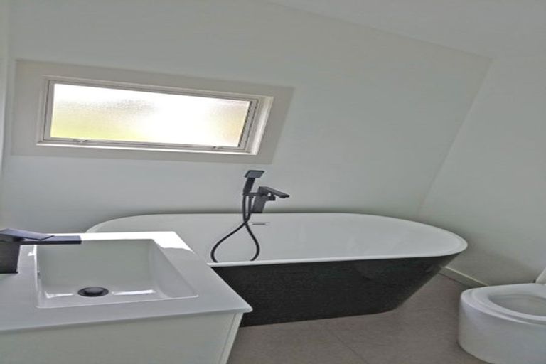 Photo of property in 1 Mcilraith Street, Darfield, 7510