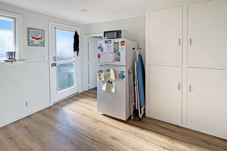 Photo of property in 3/225 Edgeware Road, Edgeware, Christchurch, 8013