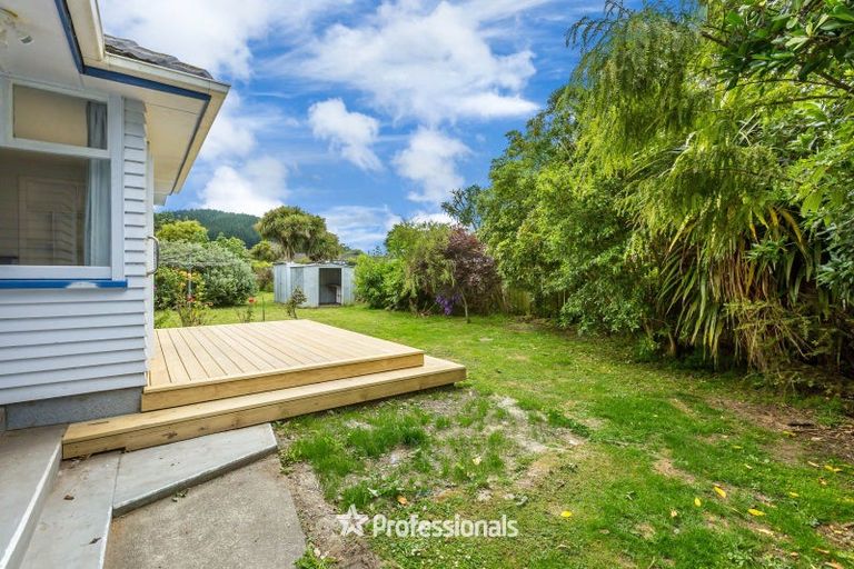 Photo of property in 122 Mcleod Street, Elderslea, Upper Hutt, 5018