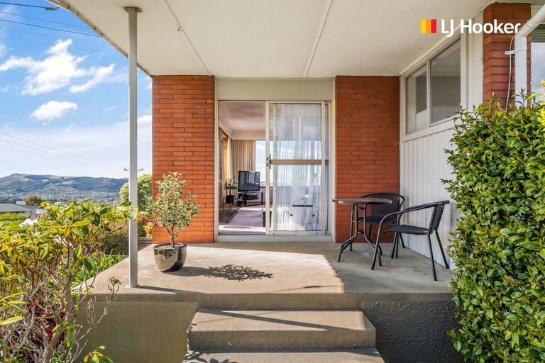 Photo of property in 52 Gilkison Street, Halfway Bush, Dunedin, 9010