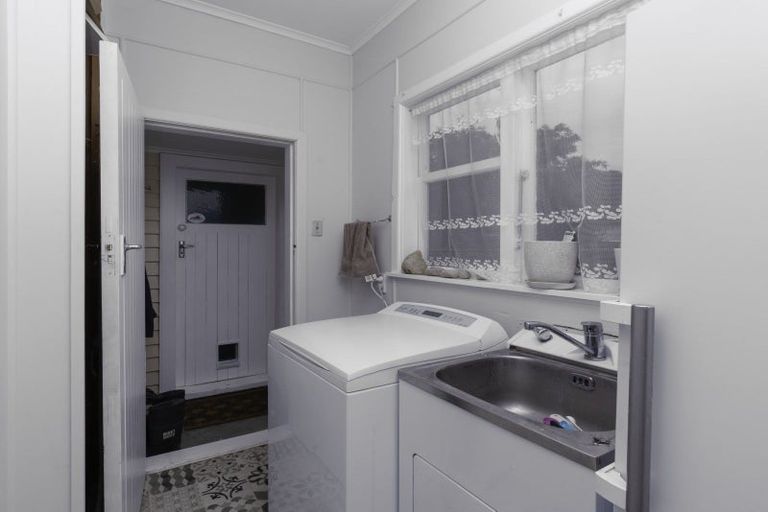 Photo of property in 30 Lemon Street, Otaki, 5512