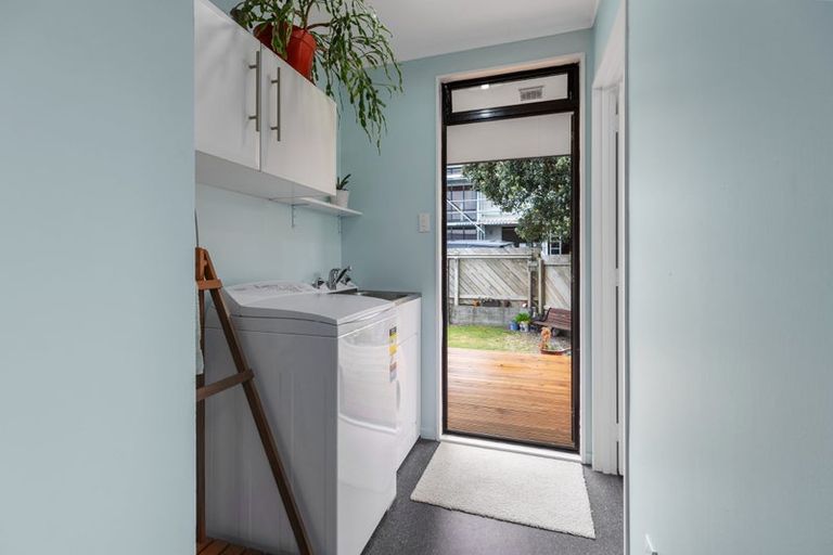 Photo of property in 227 Papamoa Beach Road, Papamoa Beach, Papamoa, 3118