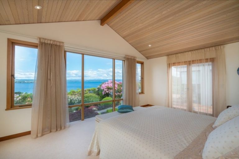 Photo of property in 27 Wakeman Road, Acacia Bay, Taupo, 3330