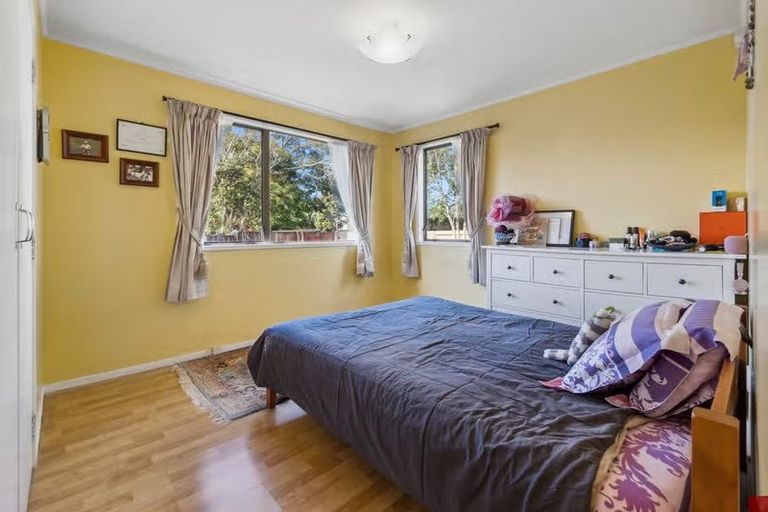 Photo of property in 10 Purata Place, Mangere Bridge, Auckland, 2022