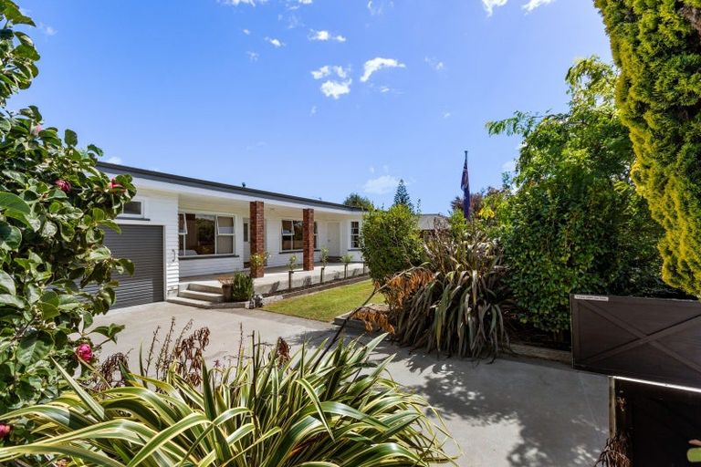 Photo of property in 60 Cutfield Street, Inglewood, 4330