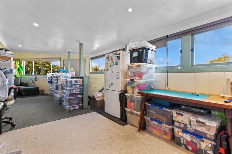 Photo of property in 32 Leslie Avenue, Western Heights, Rotorua, 3015