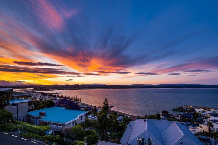 Photo of property in 142b Thompson Road, Bluff Hill, Napier, 4110