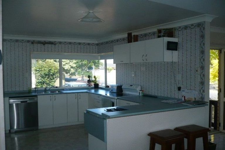 Photo of property in 5 Ridgeway Road, Pukekohe, 2120