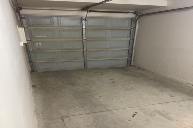 Photo of property in 24 Chapel Road, Flat Bush, Auckland, 2019