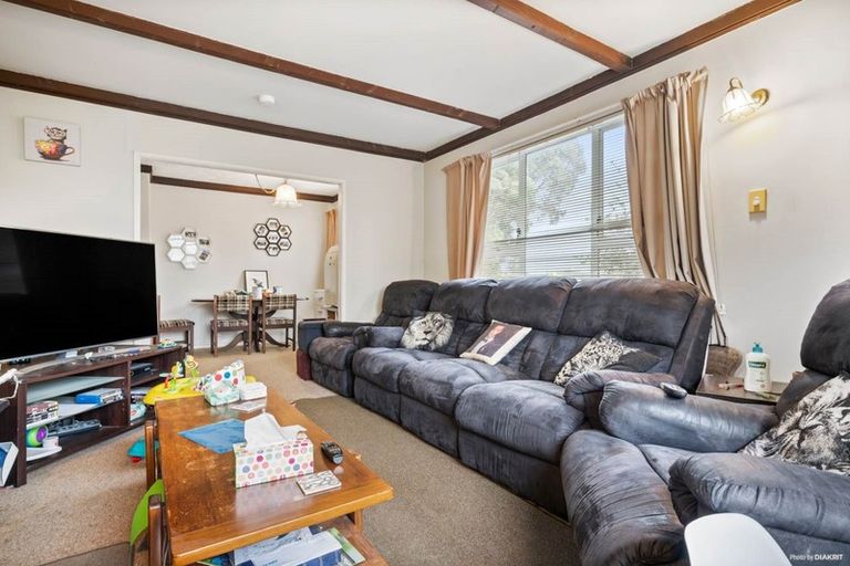 Photo of property in 1/3a Grande Vue Road, Manurewa, Auckland, 2102