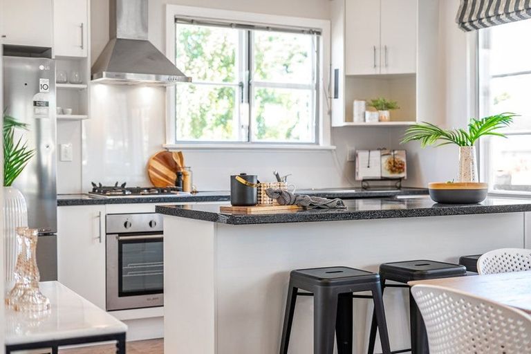 Photo of property in 2 Taita Drive, Boulcott, Lower Hutt, 5011