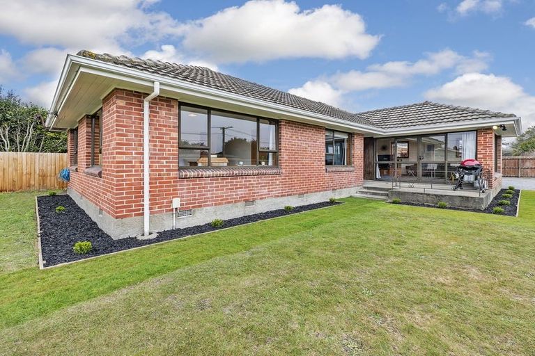 Photo of property in 32 Middleton Road, Upper Riccarton, Christchurch, 8041