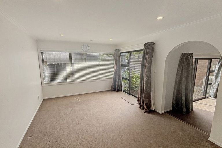 Photo of property in 4/7 Holly Road, Merivale, Christchurch, 8014