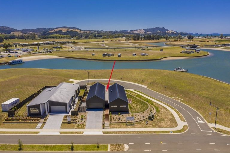 Photo of property in 9 Awatea Drive, Whitianga, 3510