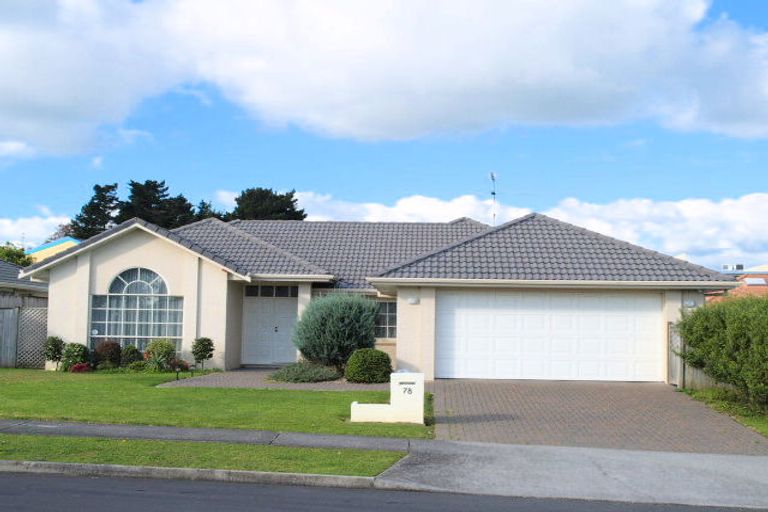 Photo of property in 78 Bob Charles Drive, Golflands, Auckland, 2013