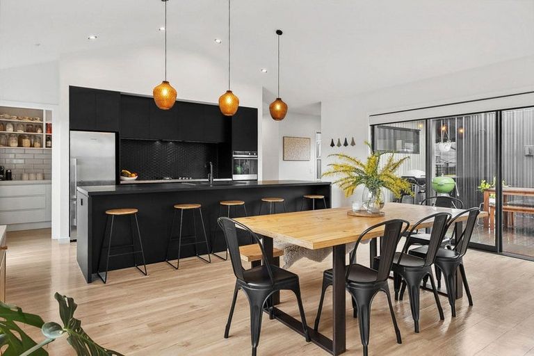 Photo of property in Luggate Park, 17 Cooper Crescent, Luggate, Cromwell, 9383