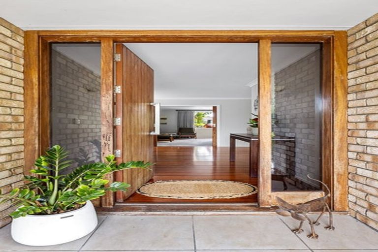 Photo of property in 1137 Port Albert Road, Port Albert, Wellsford, 0973