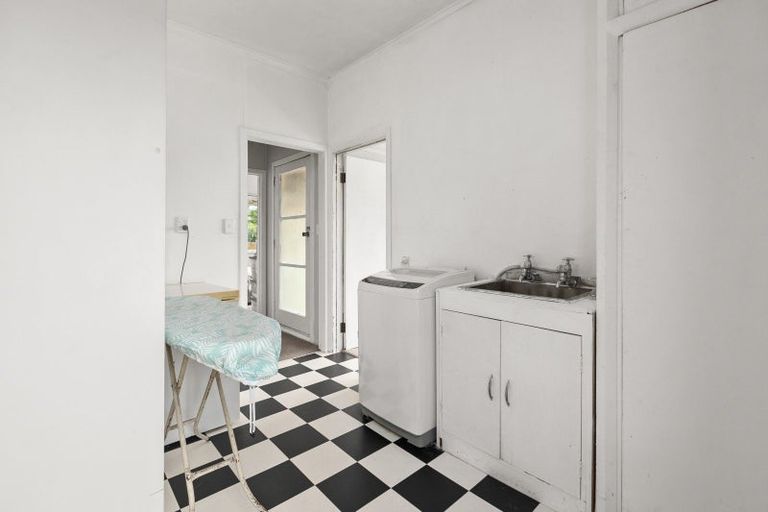 Photo of property in 73 Bibby Street, Waipawa, 4210