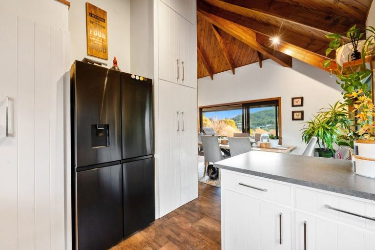 Photo of property in 135 Okere Road, Okere Falls, Rotorua, 3074