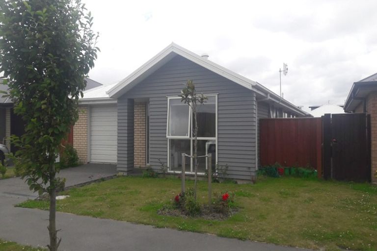 Photo of property in 51 Sholto Duncan Crescent, Halswell, Christchurch, 8025