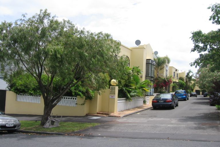 Photo of property in Grace Square, 81a Vermont Street, Ponsonby, Auckland, 1011