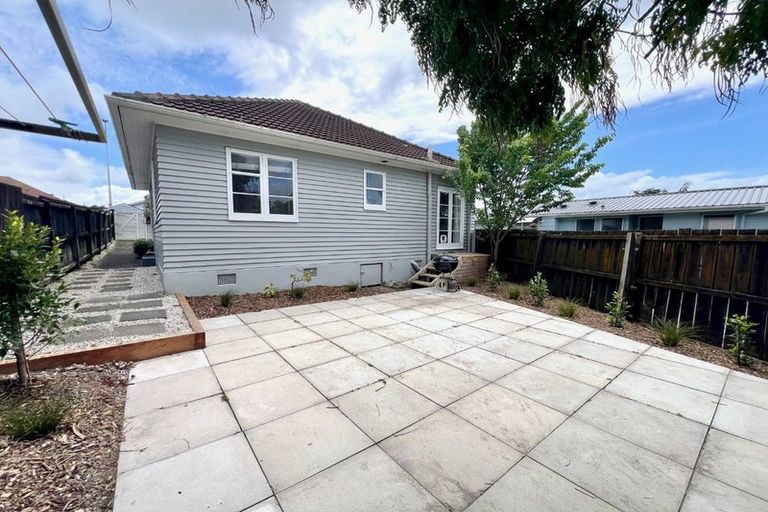 Photo of property in 216a Meola Road, Point Chevalier, Auckland, 1022