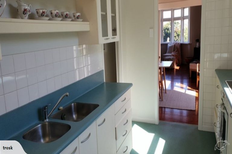 Photo of property in 11 Trosk Place, Waiuku, 2123