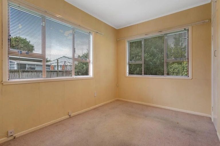 Photo of property in 42 Landscape Road, Papatoetoe, Auckland, 2025