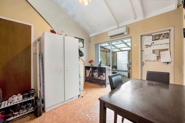 Photo of property in 4 Vimy Place, Mangere, Auckland, 2022
