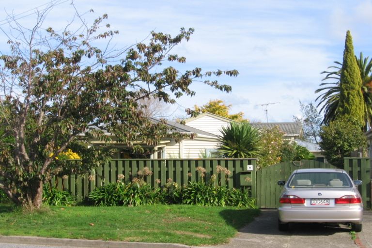 Photo of property in 8 Richard Street, Belmont, Lower Hutt, 5010