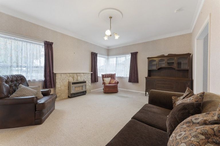 Photo of property in 122 Winchester Street, Levin, 5510