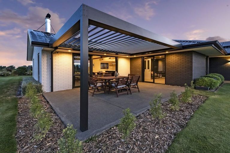 Photo of property in 9 Merino Crescent, Kirwee, 7571