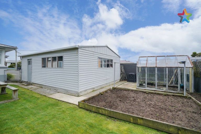 Photo of property in 143 Stobo Street, Grasmere, Invercargill, 9810