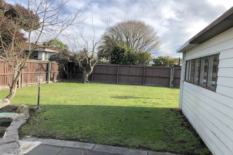 Photo of property in 11 Aileen Place, Upper Riccarton, Christchurch, 8041