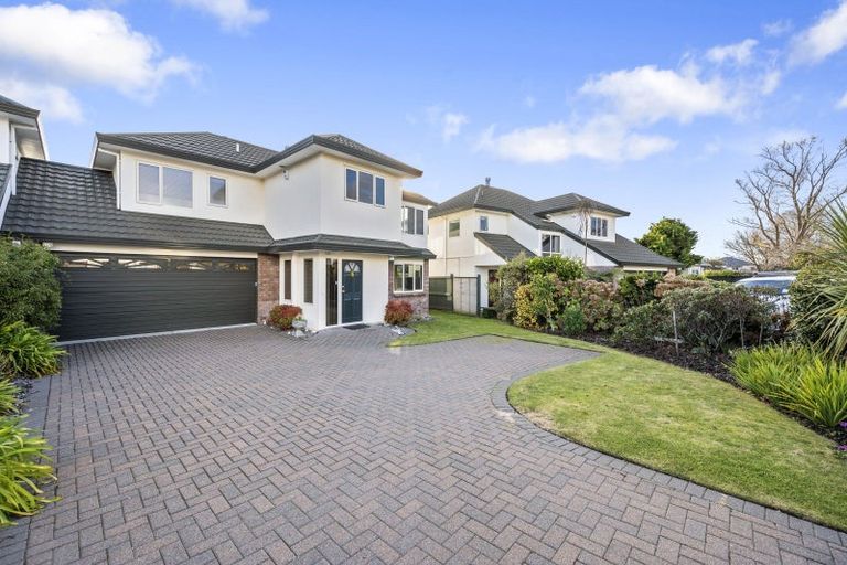 Photo of property in 2 Pipi Street, Two Mile Bay, Taupo, 3330