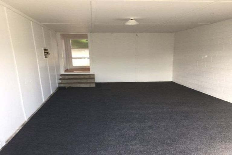 Photo of property in 1/108a Carruth Road, Papatoetoe, Auckland, 2025