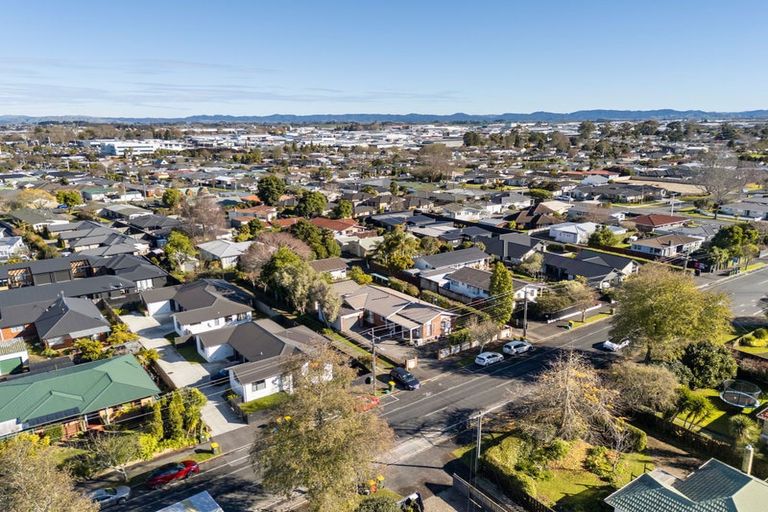 Photo of property in 13 Taylor Terrace, St Andrews, Hamilton, 3200