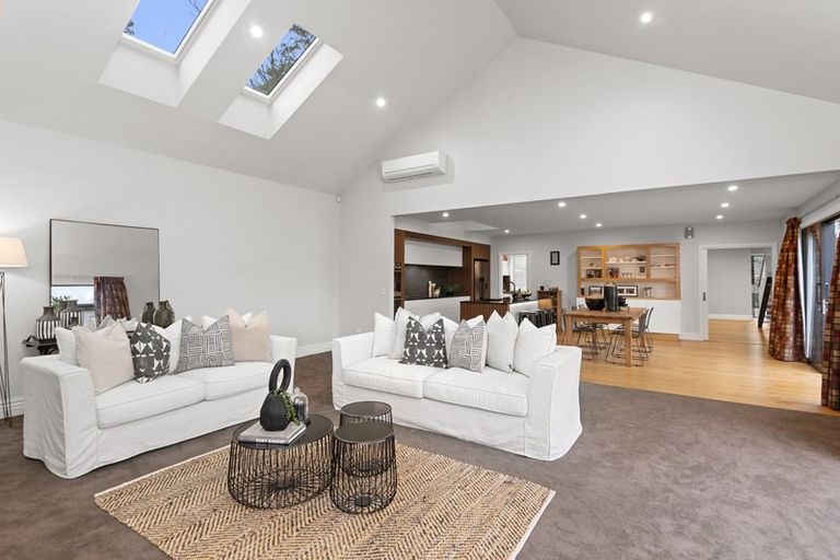 Photo of property in 117 Glandovey Road, Strowan, Christchurch, 8052