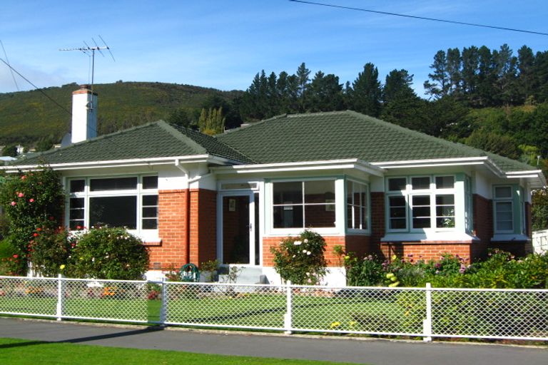 Photo of property in 30 Ainslee Place, North East Valley, Dunedin, 9010