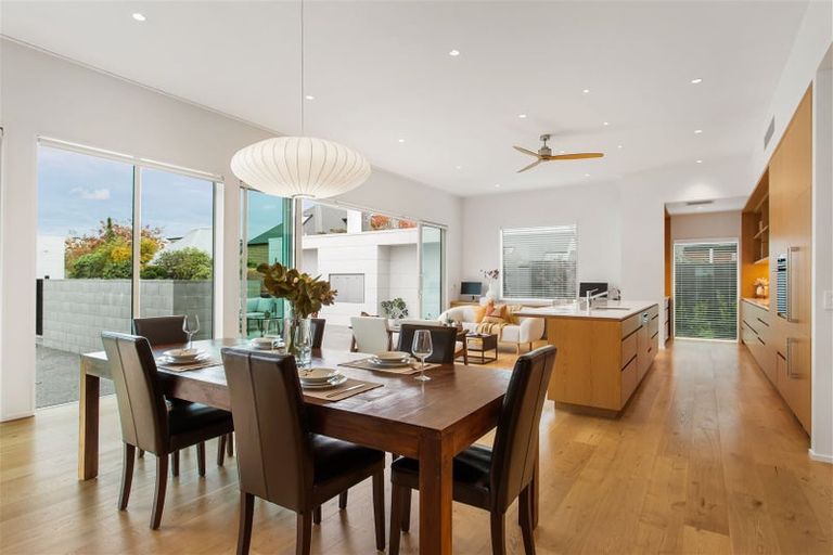 Photo of property in 78a Aorangi Road, Bryndwr, Christchurch, 8053