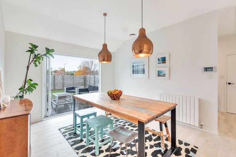 Photo of property in 35 Caversham Drive, Torbay, Auckland, 0630