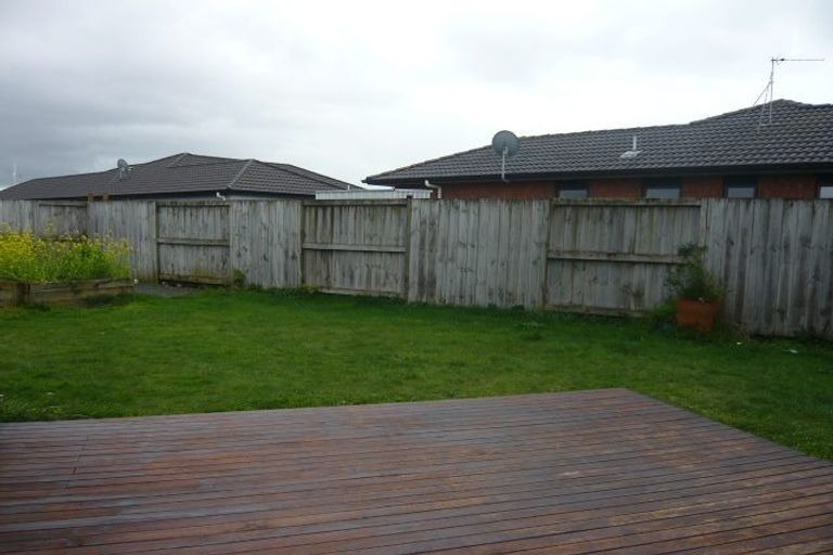 Photo of property in 16 Cole Thomas Place, Huntington, Hamilton, 3210