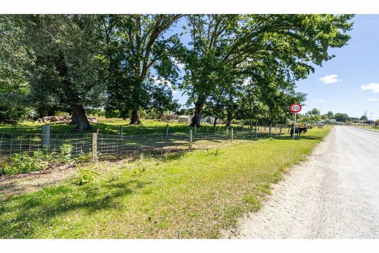 Photo of property in 6 Matheson Road, Waikaka, Gore, 9775