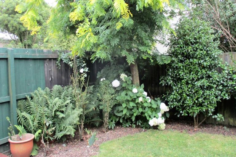 Photo of property in 2/51 Grange Street, Hillsborough, Christchurch, 8022