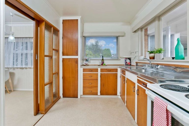 Photo of property in 1/38 Coronation Road, Hillcrest, Auckland, 0627