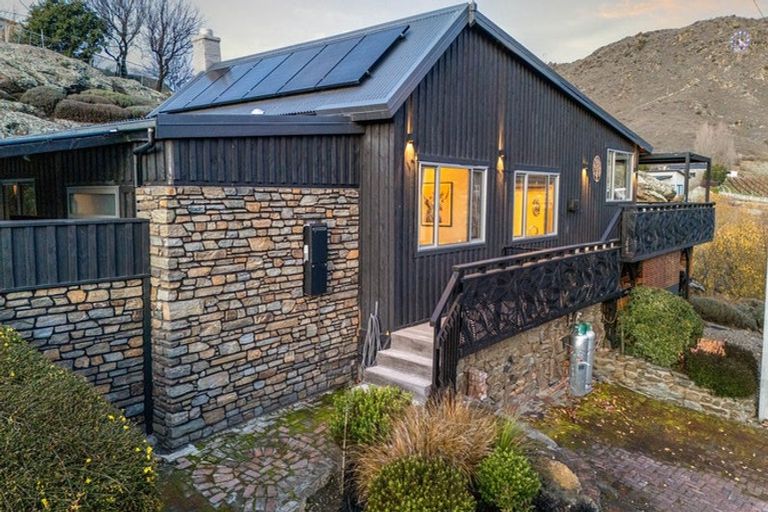 Photo of property in 30 Kerry Street, Alexandra, 9320